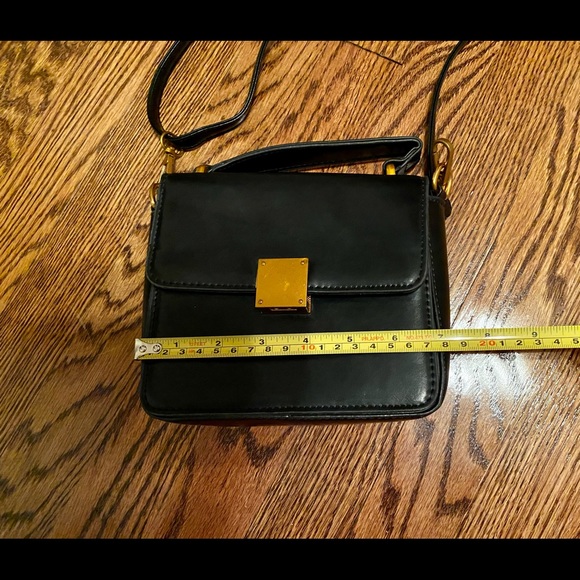 Vintage leather bag in black - Picture 9 of 10